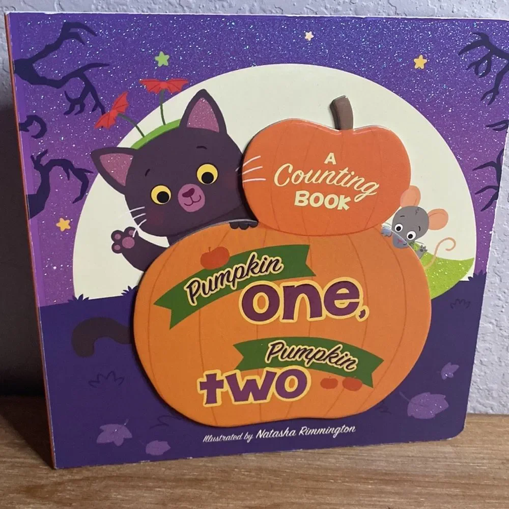 New Toddler Child Kid Halloween Holiday Books Bundle of 2 Daniel the Tiger
